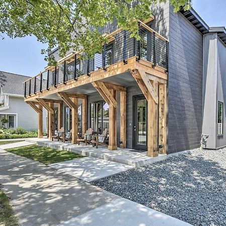 Elkhart Lake Townhome - 3 Mi To Road America! Εξωτερικό φωτογραφία